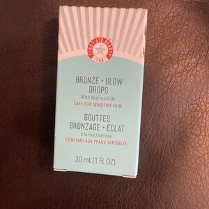 🧡2/$25 Bundle Deal 🧡 First Aid Beauty  Bronze + Glow Drops New in Box